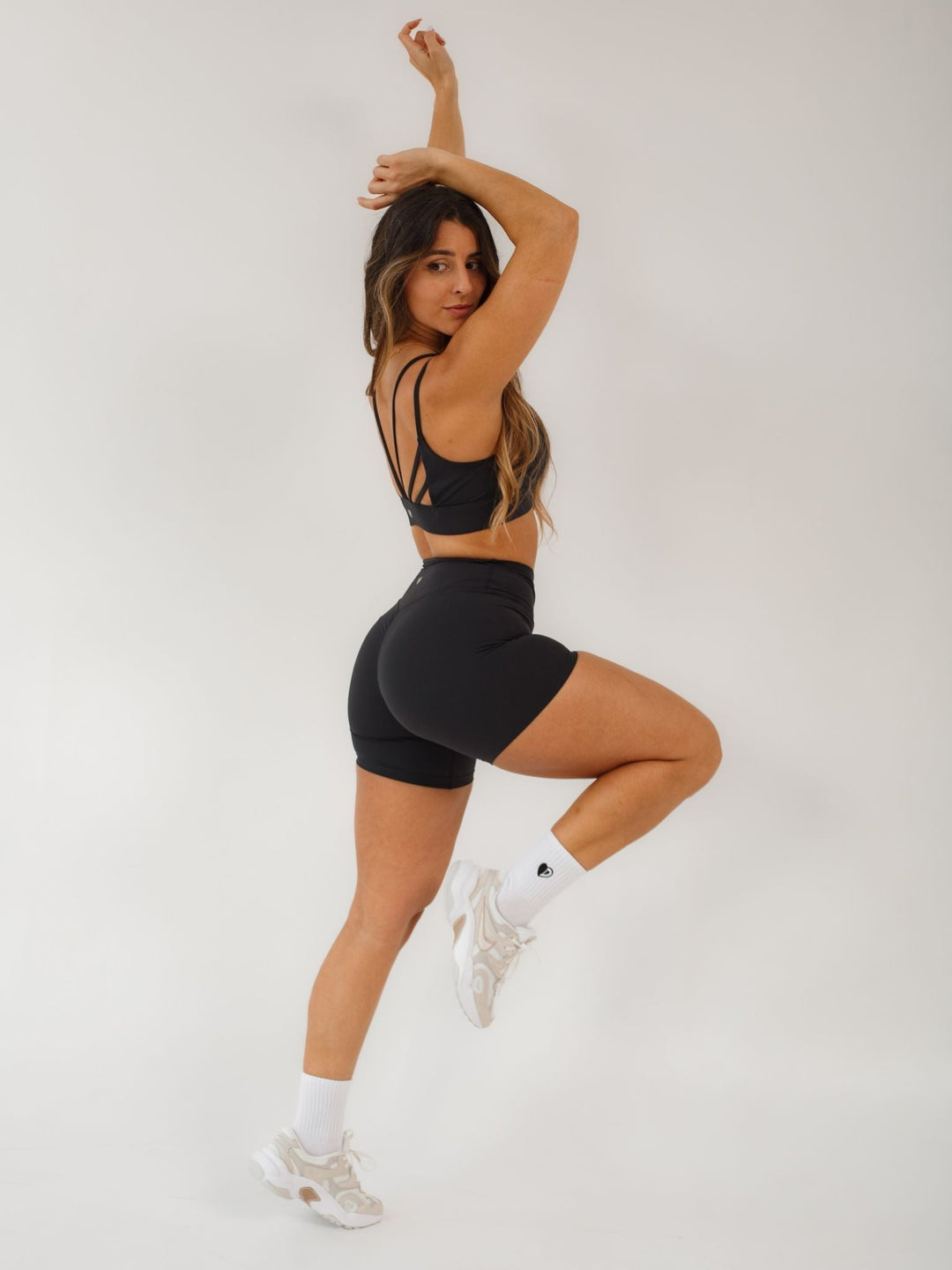 Vibe Shorts - Black 